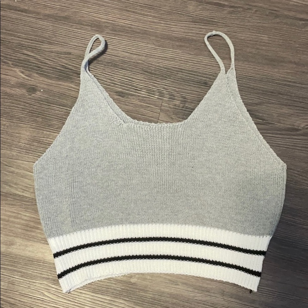 Grey crop top